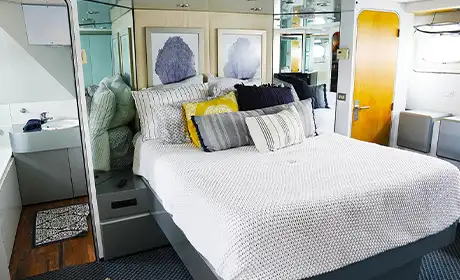 Overnight yacht stay Newport Harbor